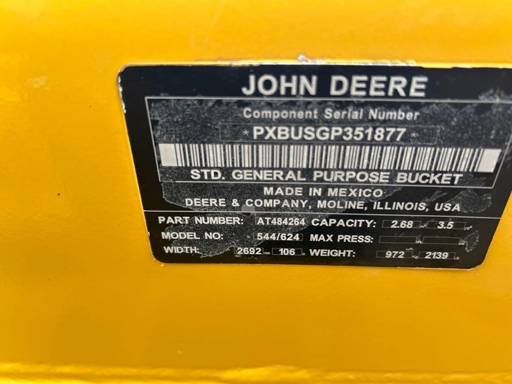 2024-john-deere-624-image-63