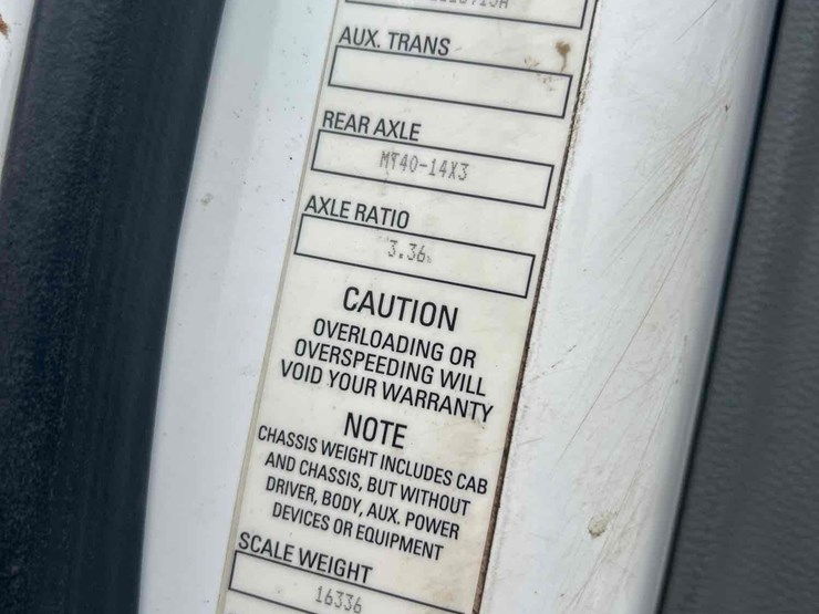 2018-kenworth-t880-image-45