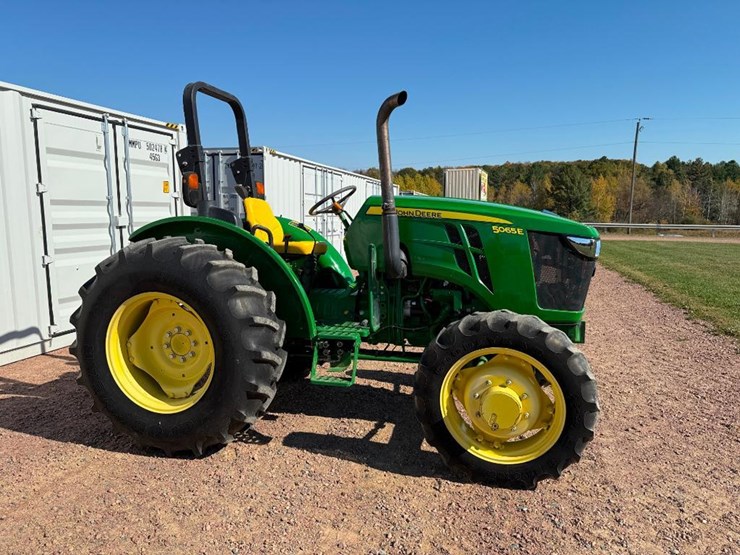 john-deere-5065e-image-3
