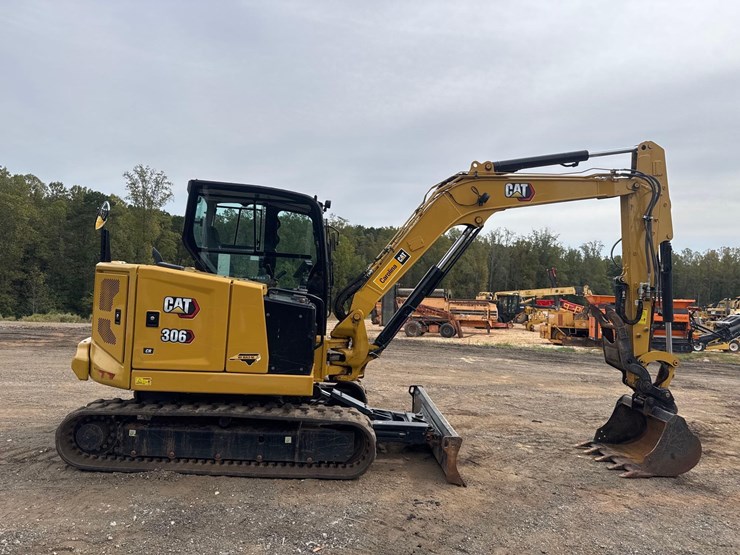 2023-caterpillar-306cr-image-8