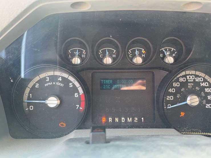 2011-ford-f350-image-14
