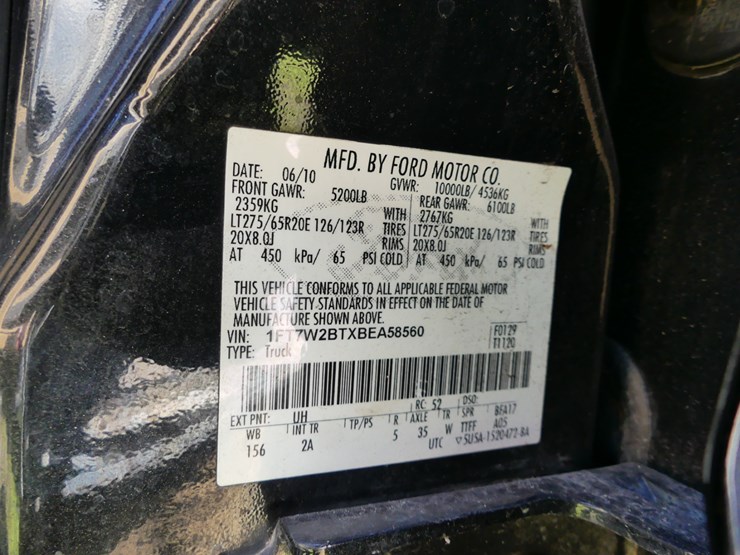 2011-ford-f250-xl-image-16