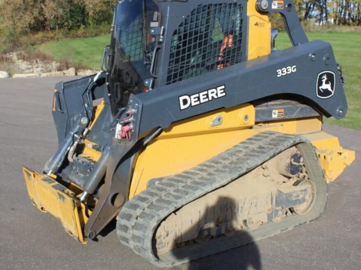 2024-deere-333g-image-3