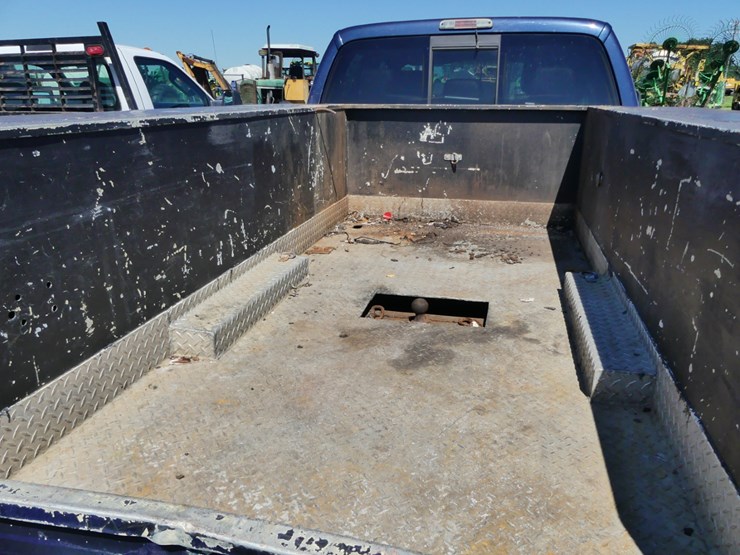 2013-ford-f550-lariat-image-5