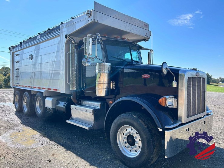 2016-peterbilt-367-image-5