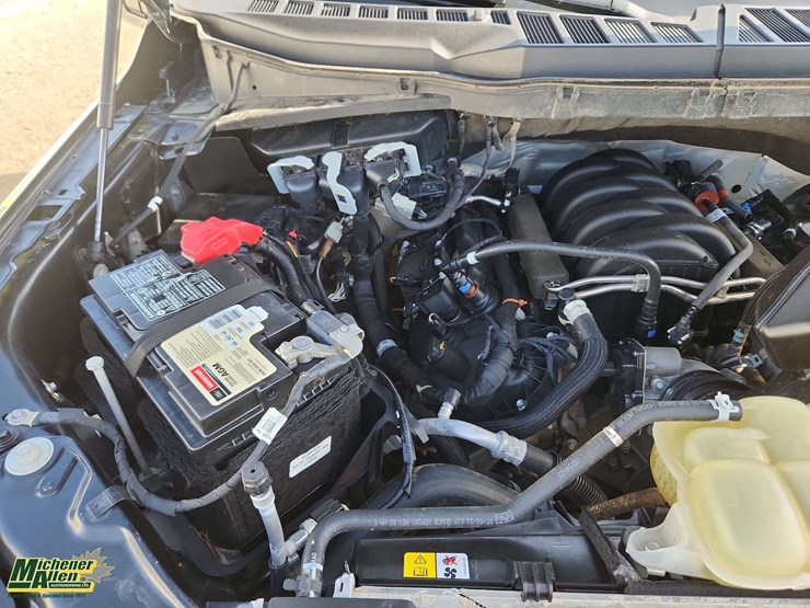 2021-ford-f150-image-27