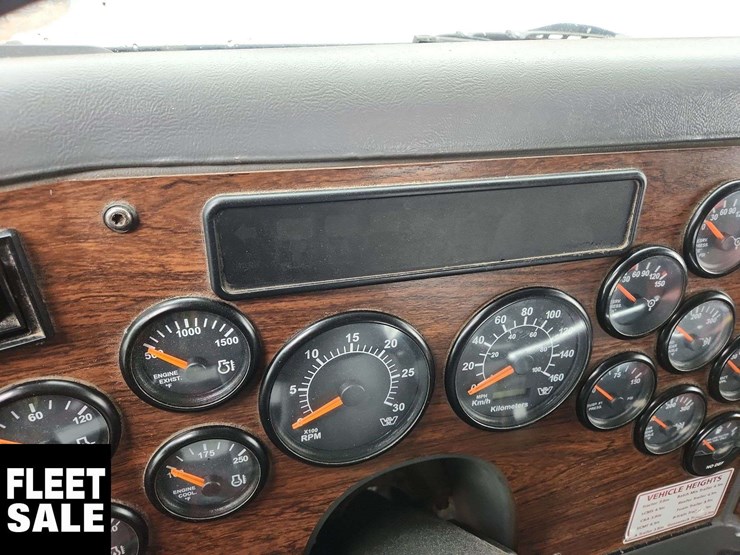 2011-western-star-4900-image-8
