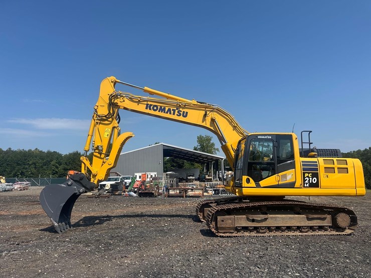 2021-komatsu-pc210-lc-11e0-image-2