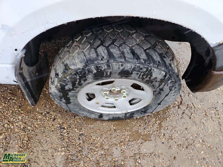 2010-ford-f150-image-29