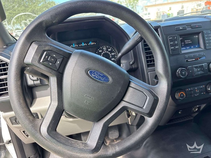 2016-ford-f150-image-10
