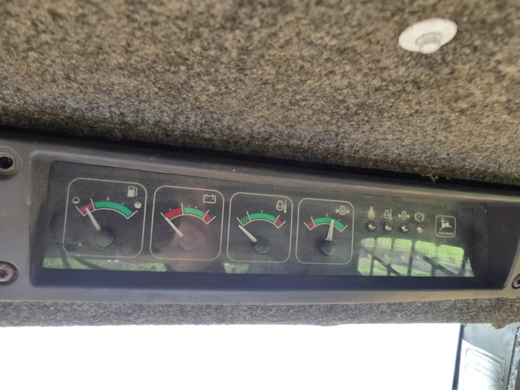deere-270-image-16