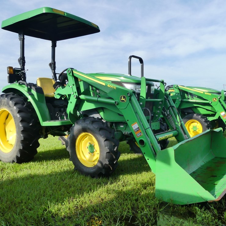 JOHN DEERE 4066M