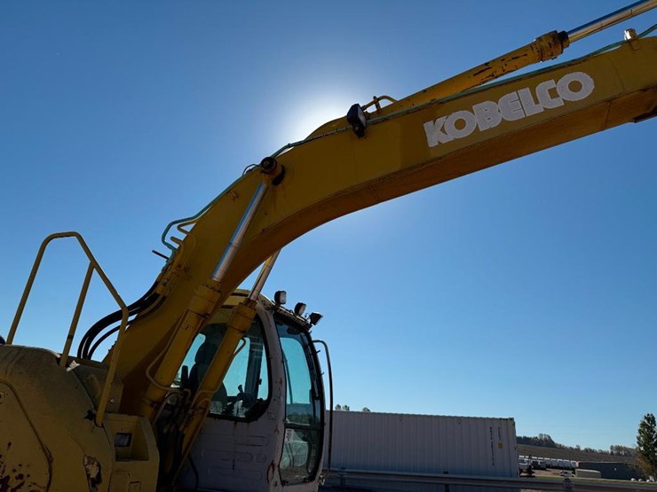 kobelco-sk200sr-lc-image-32