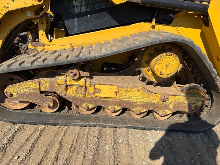 2014-caterpillar-279d-image-15