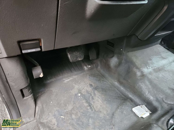 2010-ford-f150-image-9