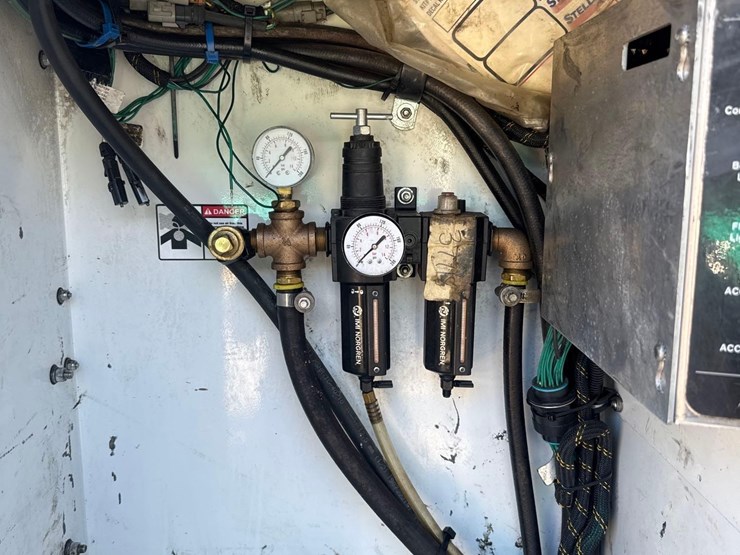 2018-kenworth-t370-image-34