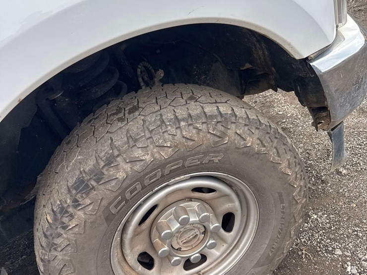 2020-ford-f250-image-34