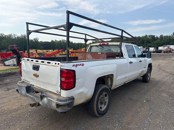 2015-chevrolet-silverado-2500-image-5