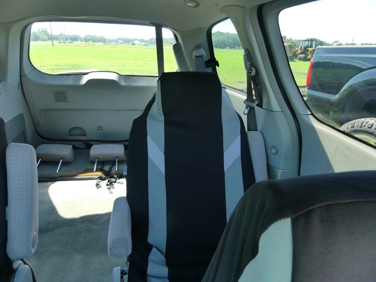 2005-nissan-quest-image-7