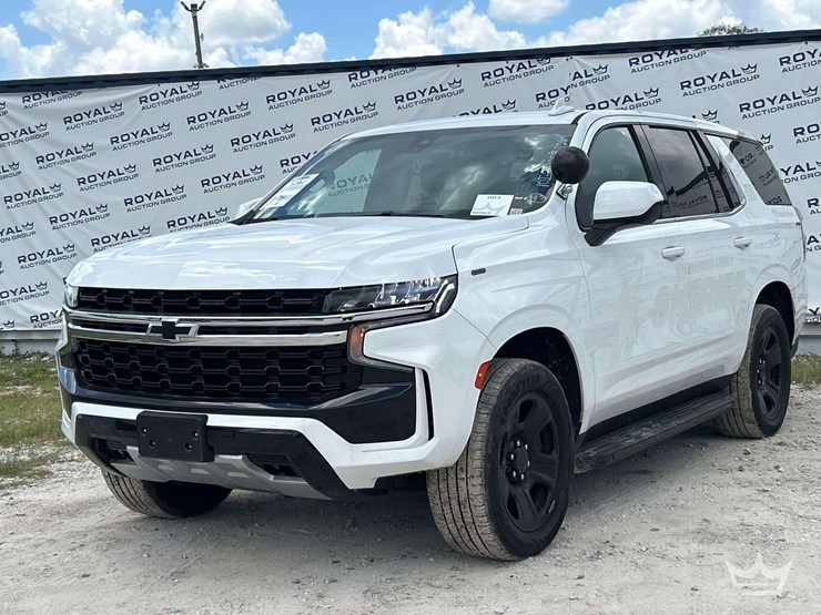 2022-chevrolet-tahoe-image-1