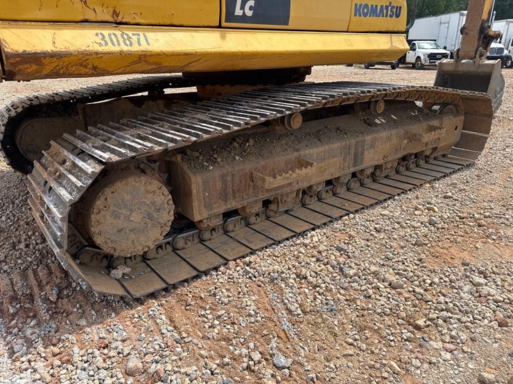 2014-komatsu-pc210-lc-10-image-18