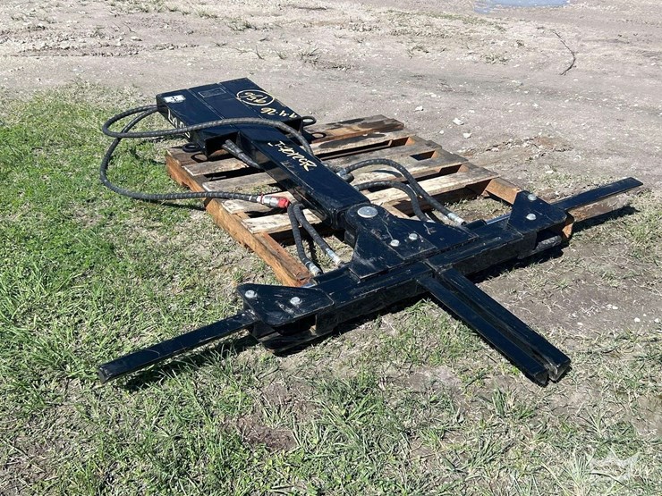2025-ftl75-75in-hydraulic-forklift-tire-lifter-attachment-image-2