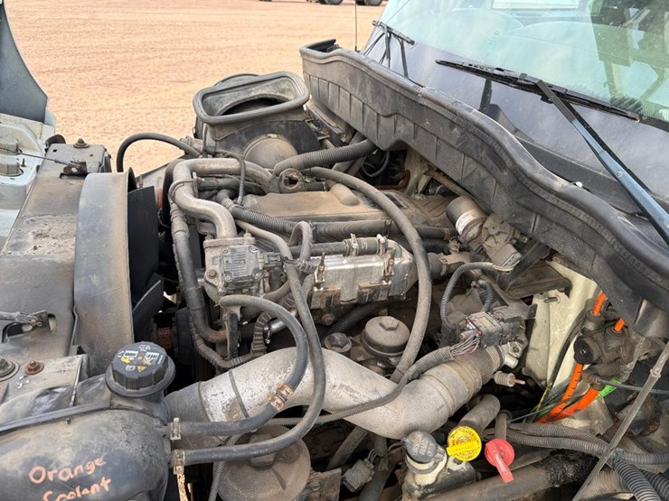 2008-international-durastar-4300-image-59