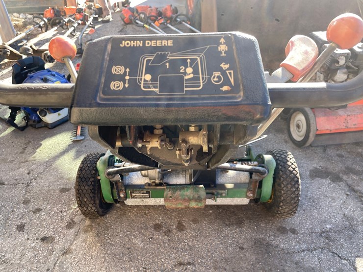 #1852-•-john-deere-greens-mower-image-11