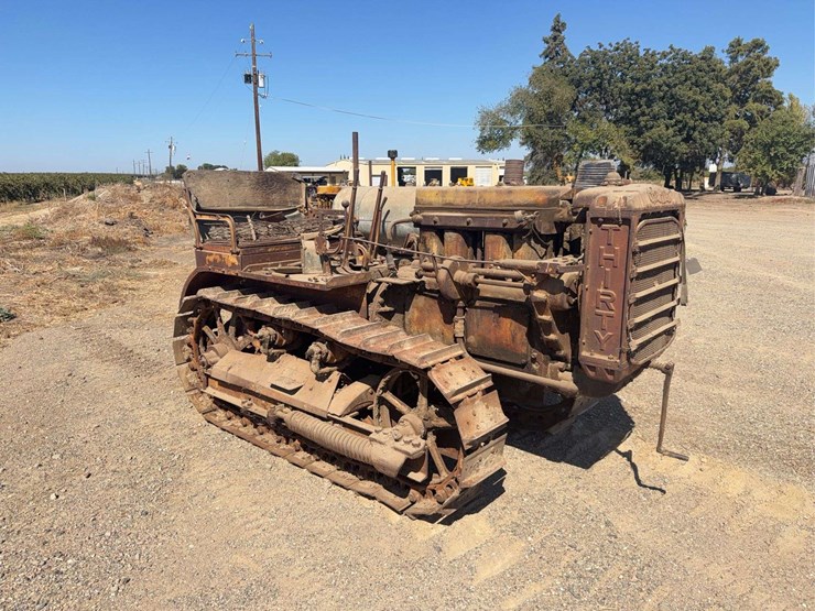 caterpillar-30-image-1