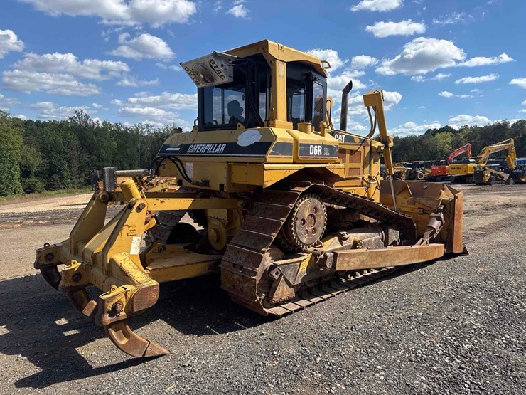 2000-caterpillar-d6r-xl-image-4