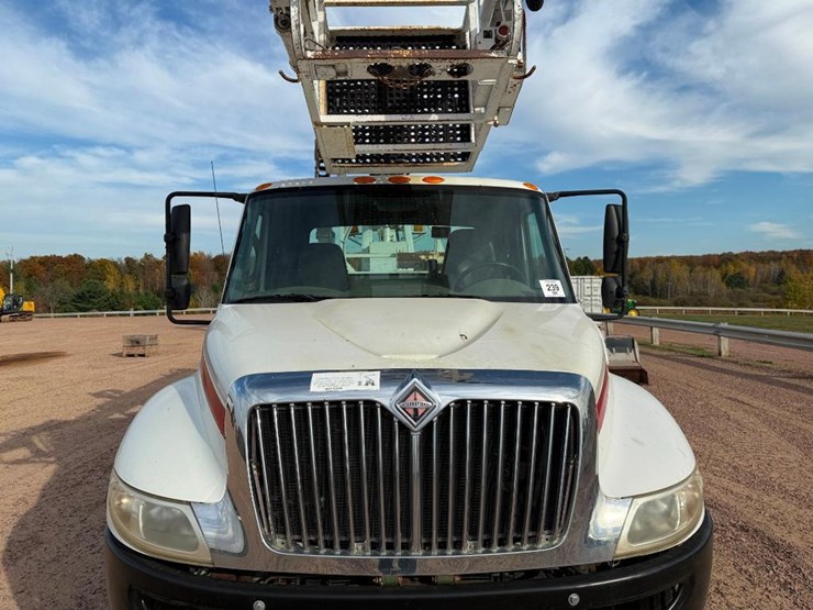 2008-international-durastar-4300-image-22