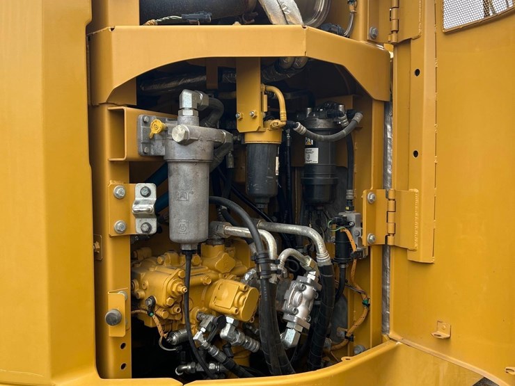 2020-caterpillar-315f-lcr-image-22