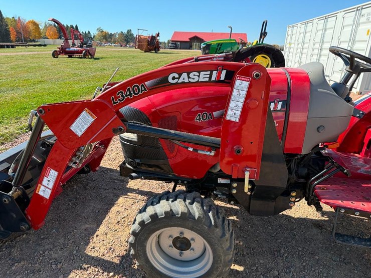 case-ih-farmall-40a-image-13