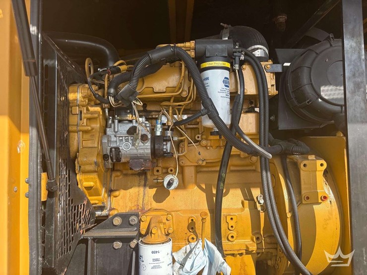 2006-caterpillar-d80-4-72kw-standby-diesel-generator-image-12