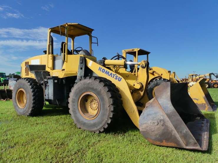 komatsu-wa320-image-1