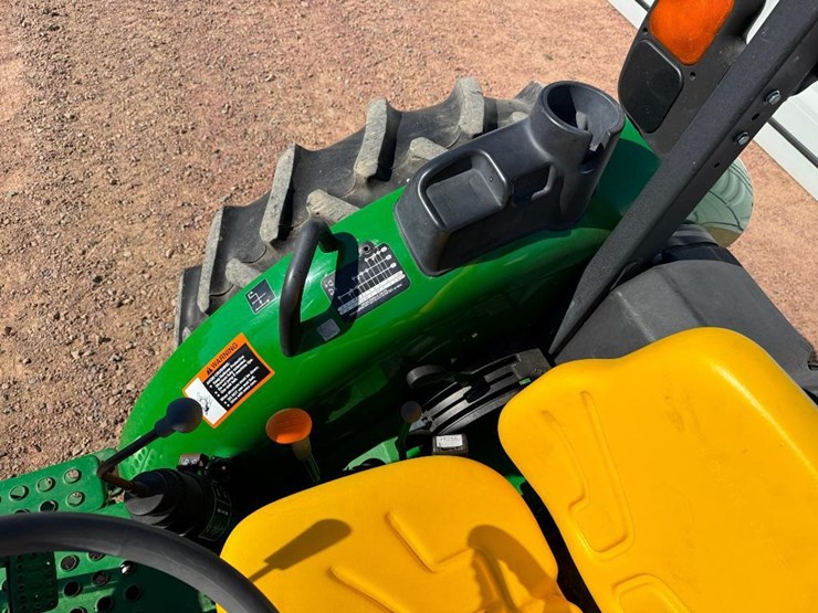 john-deere-5065e-image-36