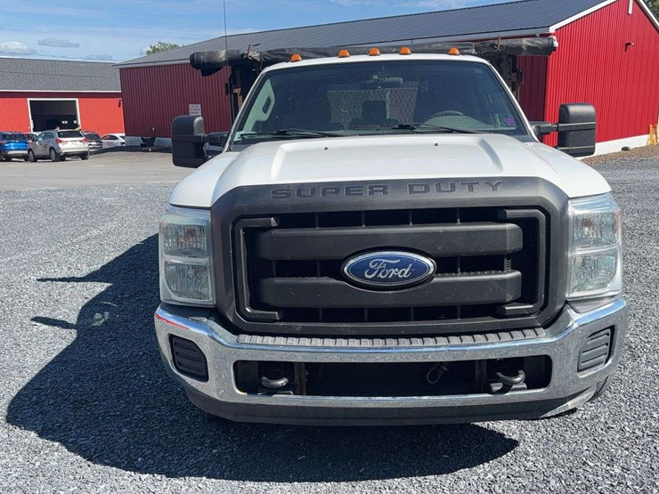 2011-ford-f350-image-8