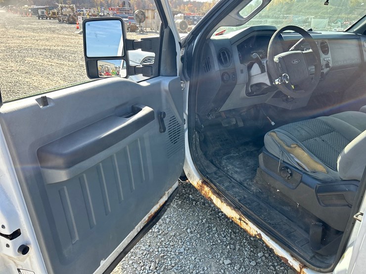 2012-ford-f250-image-36