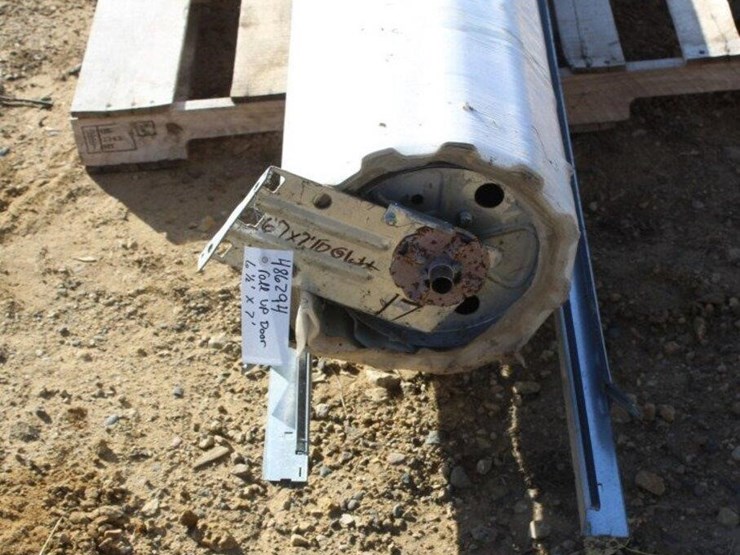 roll-up-door-6-1/2'-x-7'-image-5