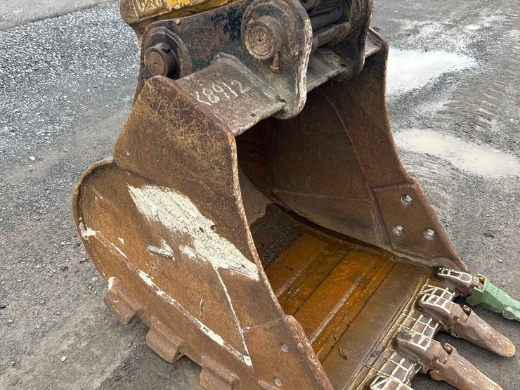 2020-caterpillar-315f-lcr-image-23