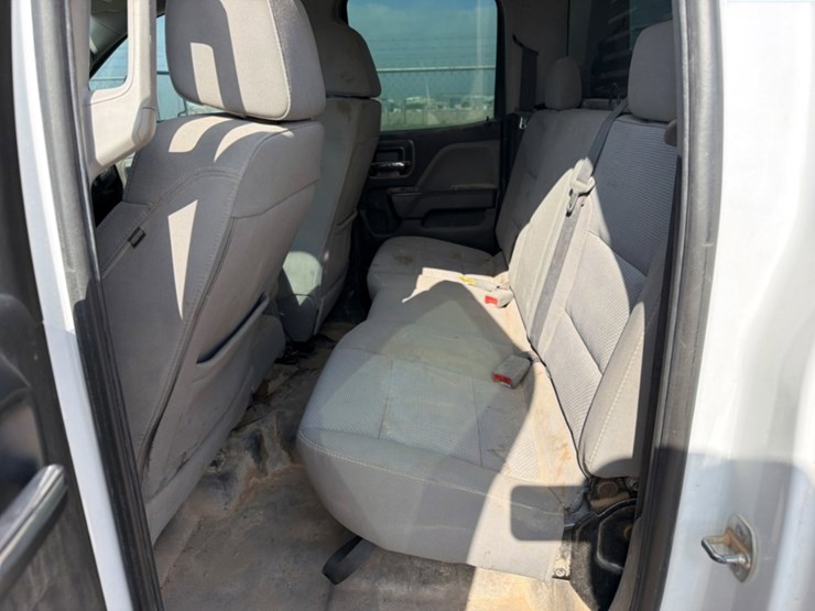 2018-gmc-sierra-2500hd-image-8