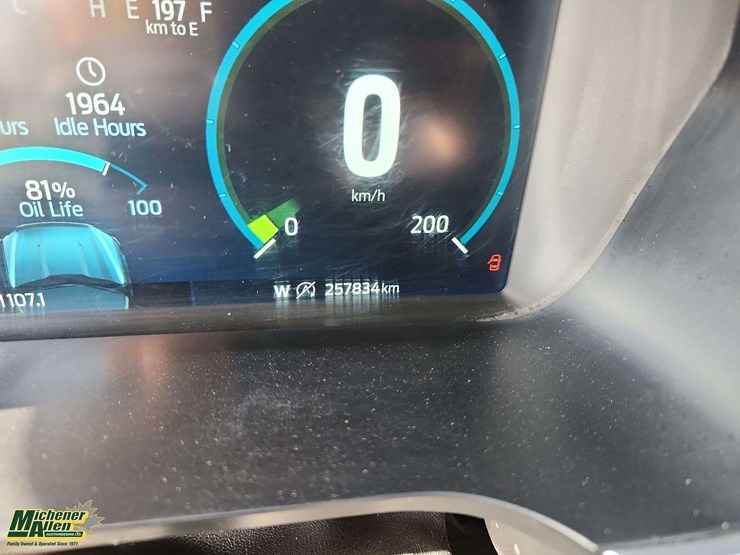 2021-ford-f150-image-25