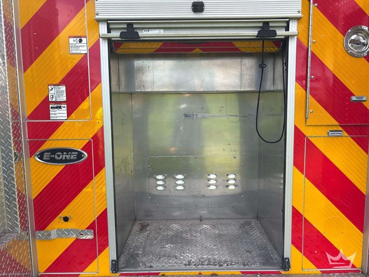 2019-e-one-pumper-image-10