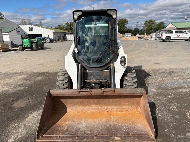 2016-bobcat-s570-image-3