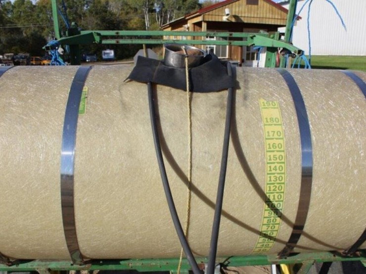 john-deere-200-image-15
