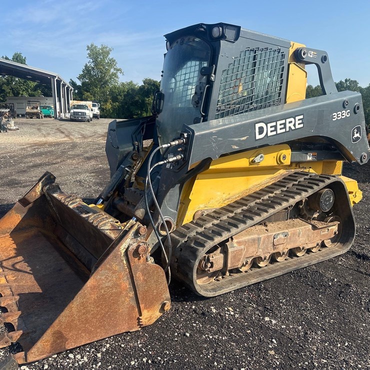 2019 DEERE 333G