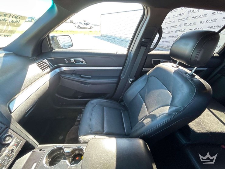 2017-ford-explorer-image-20