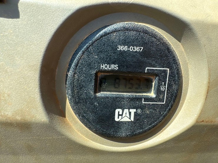 2013-caterpillar-320el-image-28