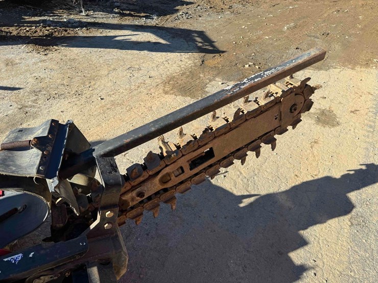 2015-baretto-2024tk-36"-track-trencher-image-8