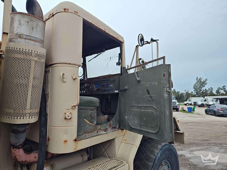 1987-am-general-corp-m9235-6x6-1,600-gallon-t/a-water-truck-image-39